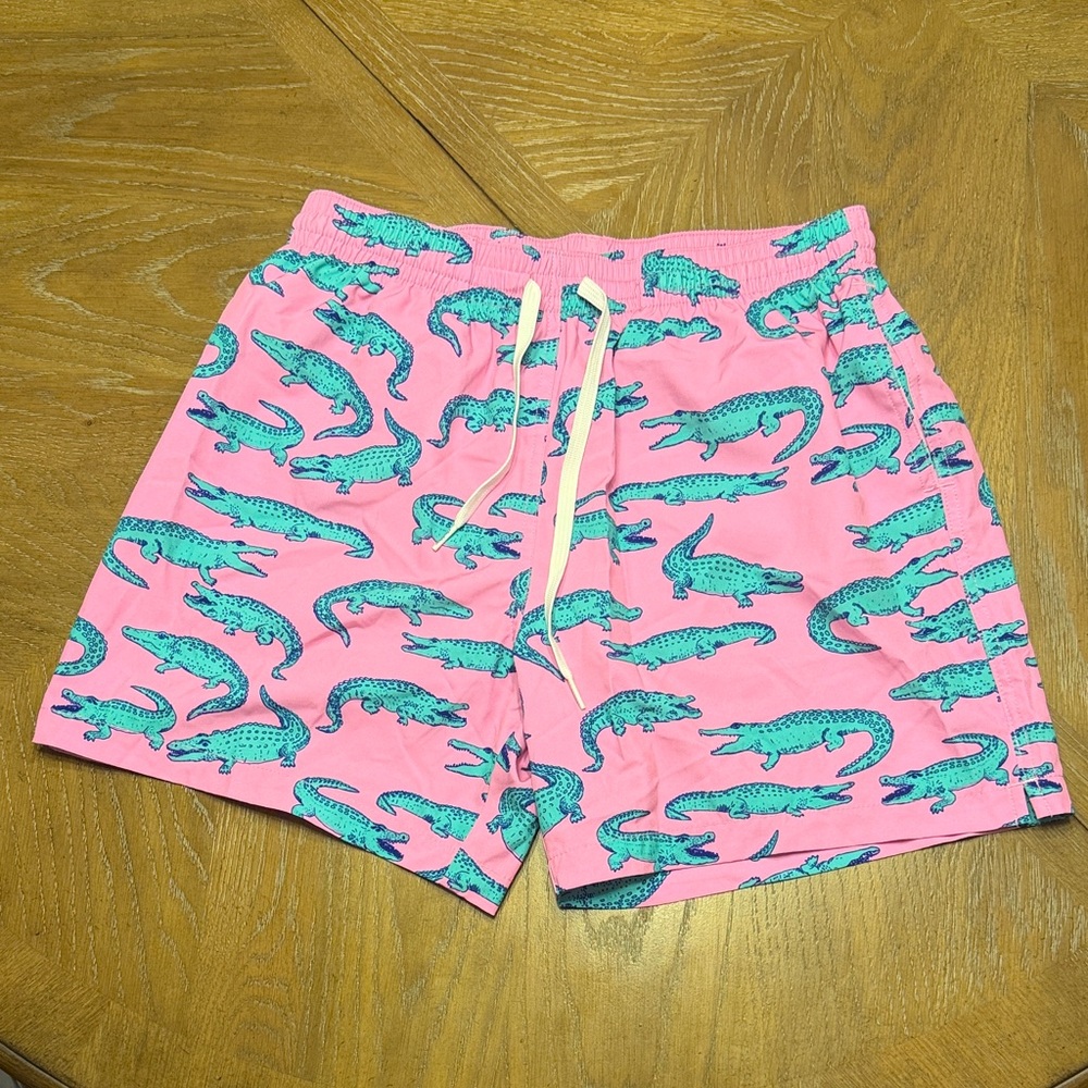 chubbies Pink Swim Shorts with Teal Alligator Print
